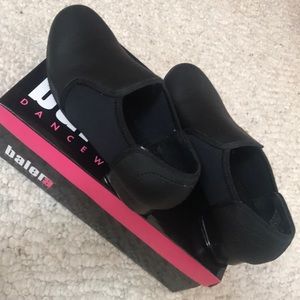 Laceless Tap Dance Shoes